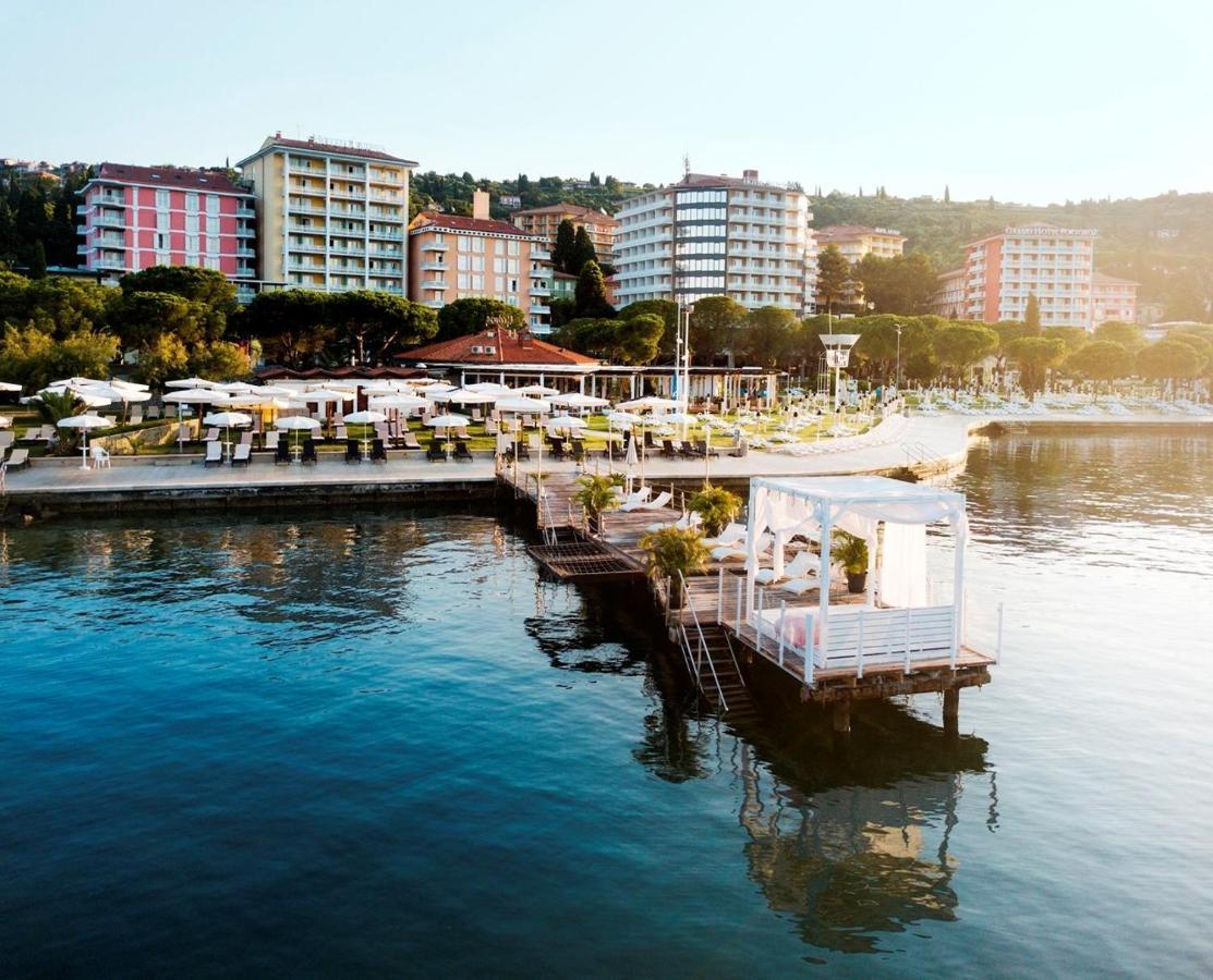 Moon Bay Apartment - Free Large Parking Порторож Екстер'єр фото
